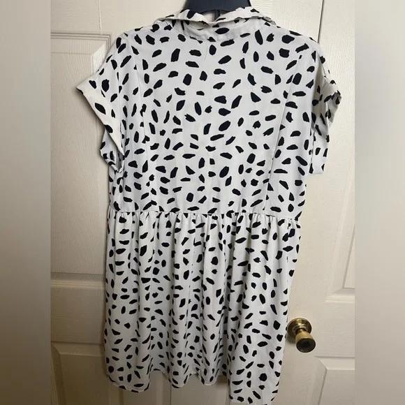 Umgee Animal Print Babydoll Mini Dress Size Medium - Picture 13 of 15